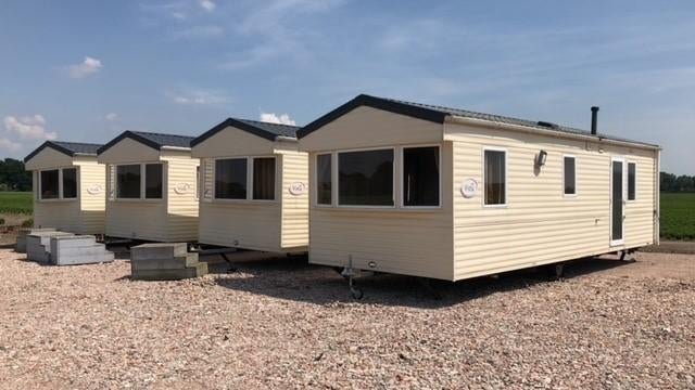 Te huur stacaravan / woonunit / unit / caravan, Jusqu'à 4