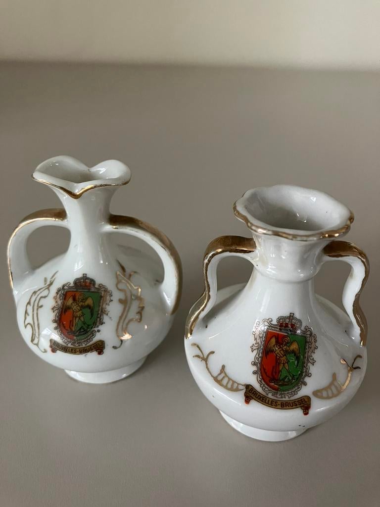 2 Oude mini-vaasjes, H 7 cm, Brussel., Antiek en Kunst, Curiosa en Brocante, Ophalen of Verzenden