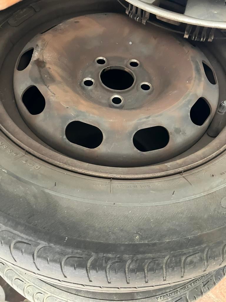 Golf 4 staalvelgen en banden, Auto-onderdelen, Ophalen, Gebruikt, 15 inch, Banden en Velgen