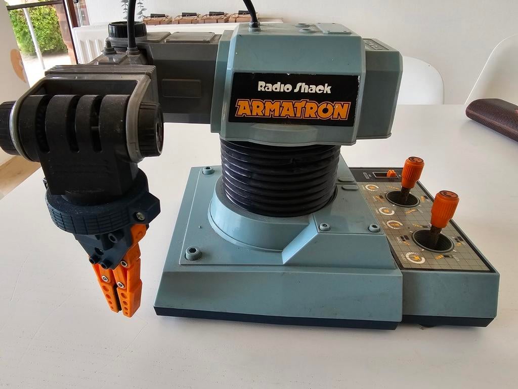 Rug

Radio Shack Tandy Armatron jaren 80, Ophalen of Verzenden