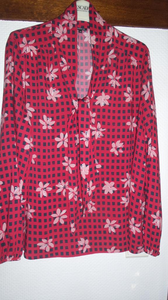 Caroline Biss bloese 44 Nieuwstaat, Kleding | Dames, Caroline Biss, Ophalen of Verzenden, Zo goed als nieuw, Maat 42/44 (L)