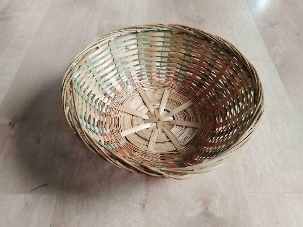 Rieten mandje 20 cm, Mand, Rond, Ophalen of Verzenden, Zo goed als nieuw