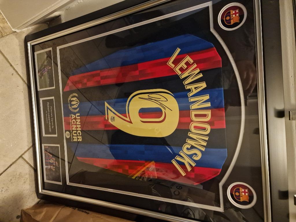 Maillot signé Lewandowski Barcelone Avec certificat coa et c, Enlèvement ou Envoi, Neuf, Maillot