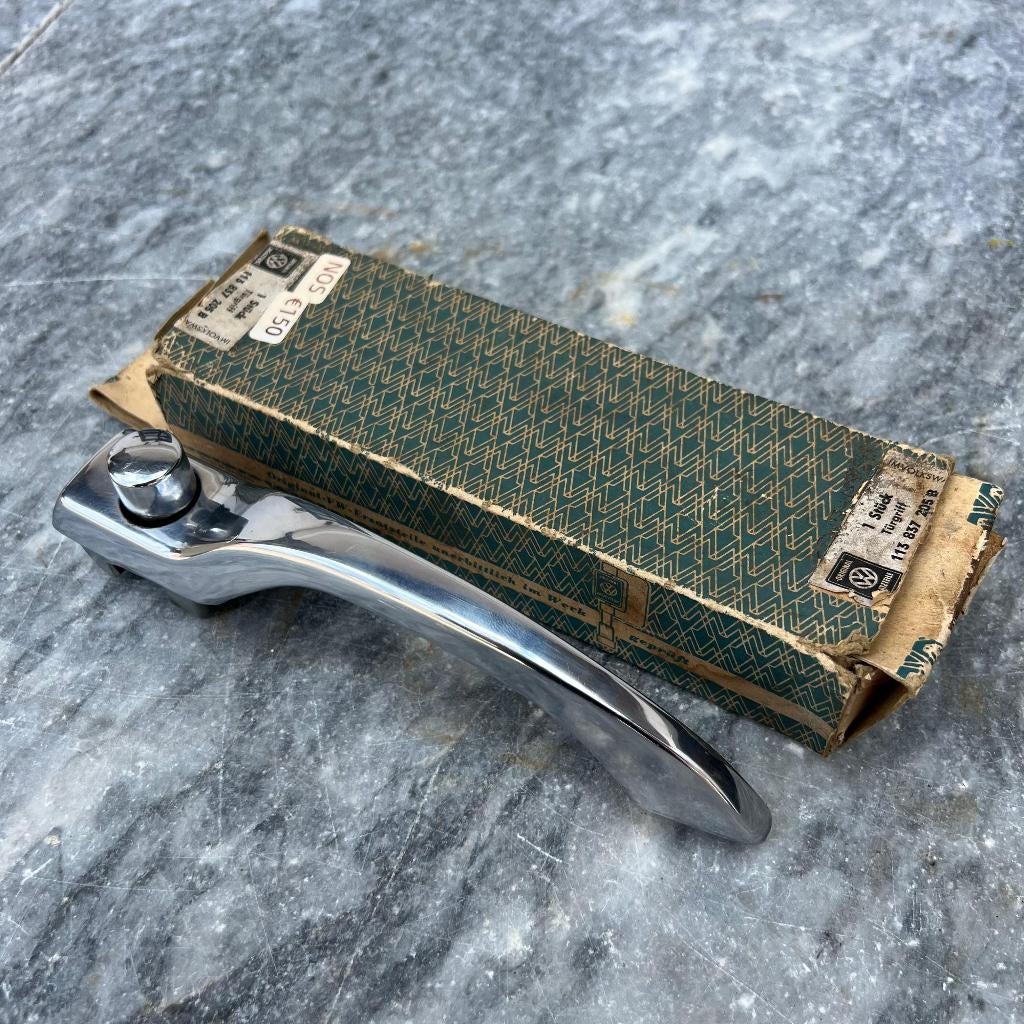 VW NOS Deurgreep Kever 1966 - 1967 113837206D, Ophalen of Verzenden, Gebruikt