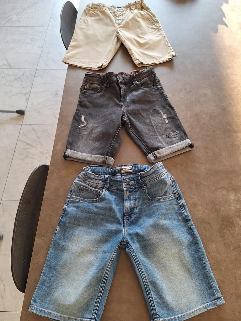 Lot 3 shorten maat 140 10€/alles, Broek, Ophalen of Verzenden, Zo goed als nieuw, Jongen