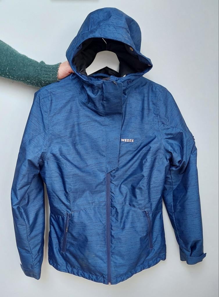 Veste d'hiver Wedze bleu foncé, taille S
M, coupe classique, Enlèvement ou Envoi