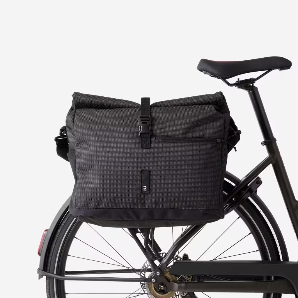 Fietstas nieuwstaat, reflecterend, 20 liter, Ophalen, Zo goed als nieuw, Decatlon