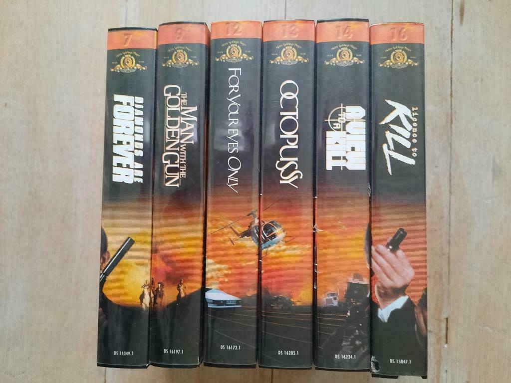 Pakket VHS Videocassettes / Bond 007, Cd's en Dvd's, VHS | Film, Ophalen of Verzenden, Actie en Avontuur