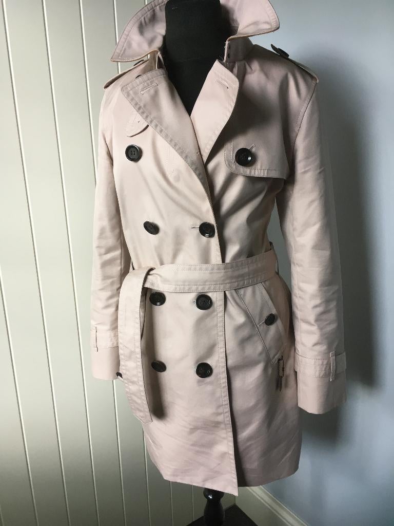 Trench Coach nude (beige rose pastel) - M (38/40), Taille 38/40 (M), Enlèvement ou Envoi, Rose, Comme neuf