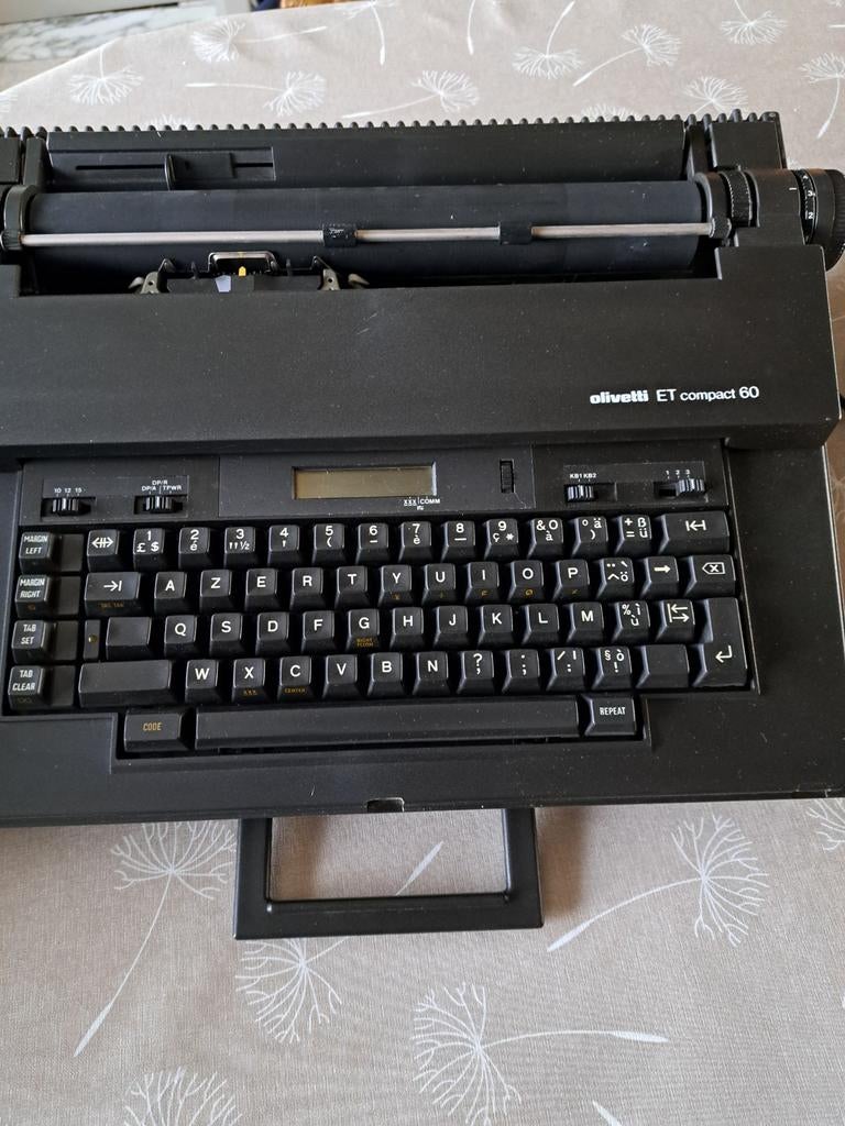 Olivetti typmachine, Diversen, Typemachines, Ophalen of Verzenden, Gebruikt