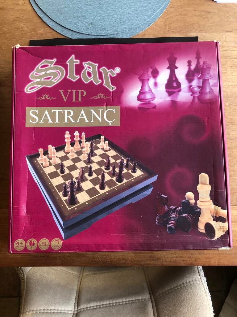 Houten Schaakset Star VIP - + doos, Hobby en Vrije tijd, Ophalen of Verzenden, Zo goed als nieuw