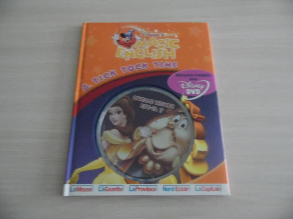 MAGISCH ENGELS NR. 8, Boeken, Fictie algemeen, Ophalen of Verzenden, Zo goed als nieuw, Disney