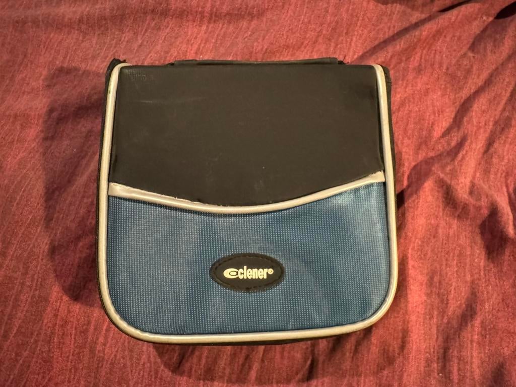 Pochette de transport pour 48 CD/DVD comme neuve, Enlèvement ou Envoi, 25 à 75 disques, Comme neuf, Synthétique