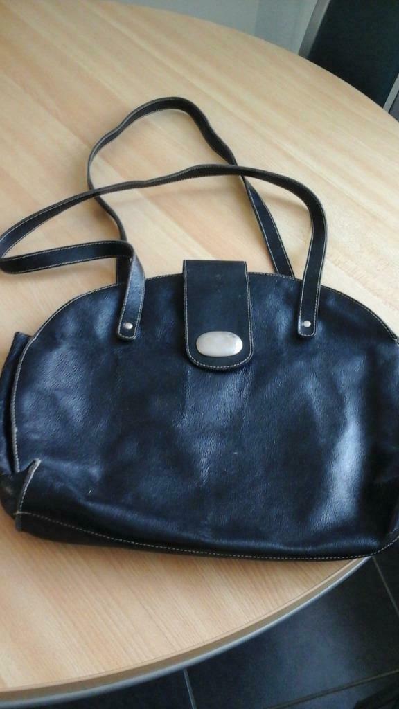 grand sac à mains cuir bandouillière  H: 33x40 cm, Enlèvement ou Envoi, Utilisé, Noir, Sac à bandoulière