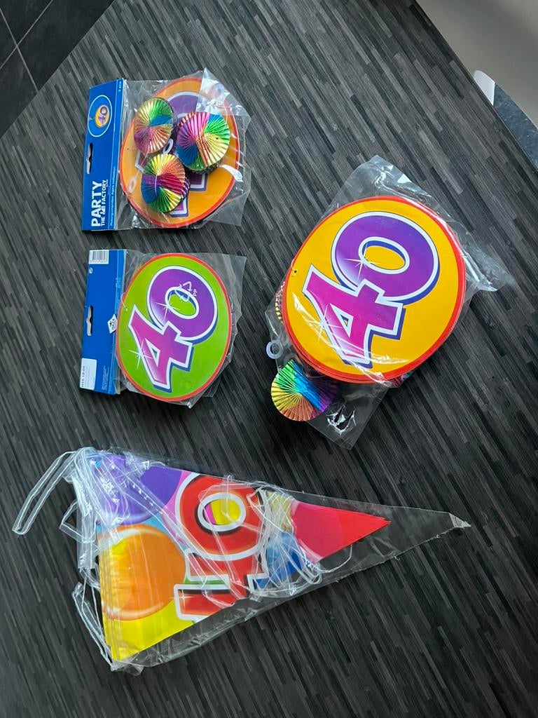 Versiering 40 jaar verjaardag, Hobby en Vrije tijd, Ophalen of Verzenden, Zo goed als nieuw, Versiering