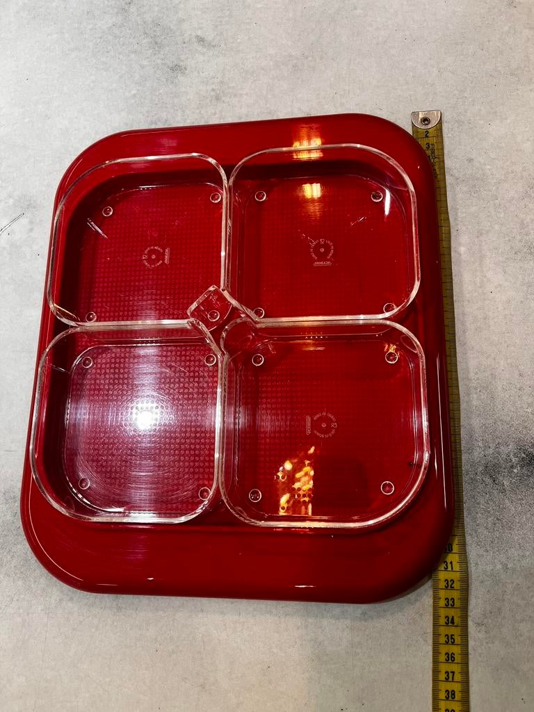 Hapjes schaal rood retro perfect, Ophalen of Verzenden, Zo goed als nieuw, Vierkant, Kunststof