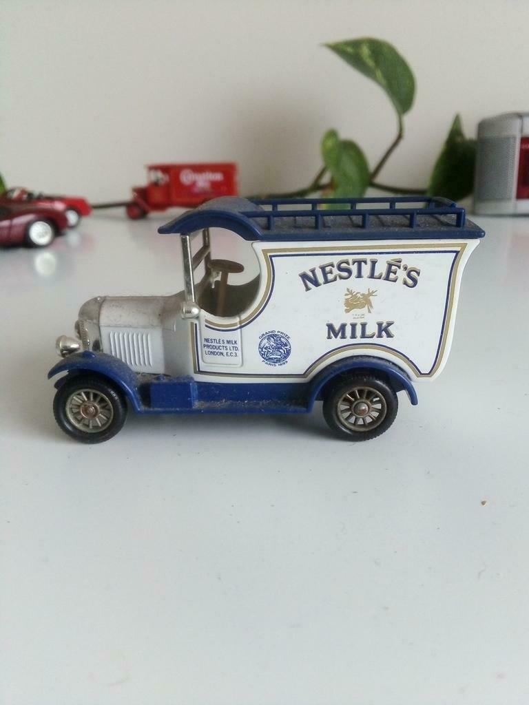 Camion Nestlé, Enlèvement ou Envoi, Comme neuf