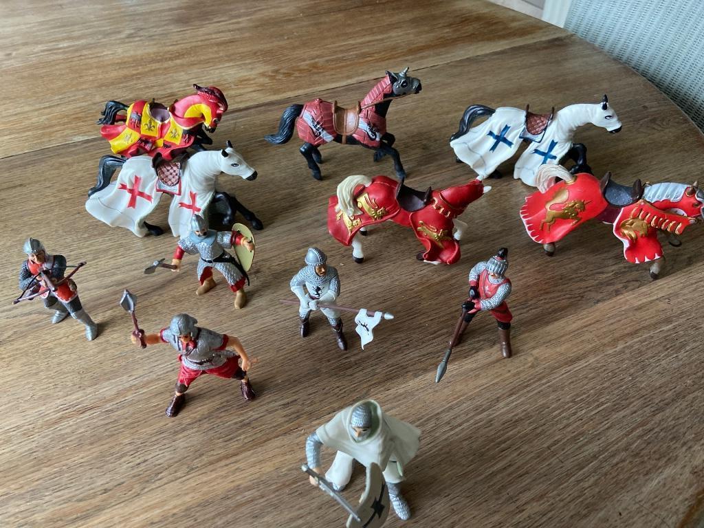 Papo set paarden en ridders, Ophalen