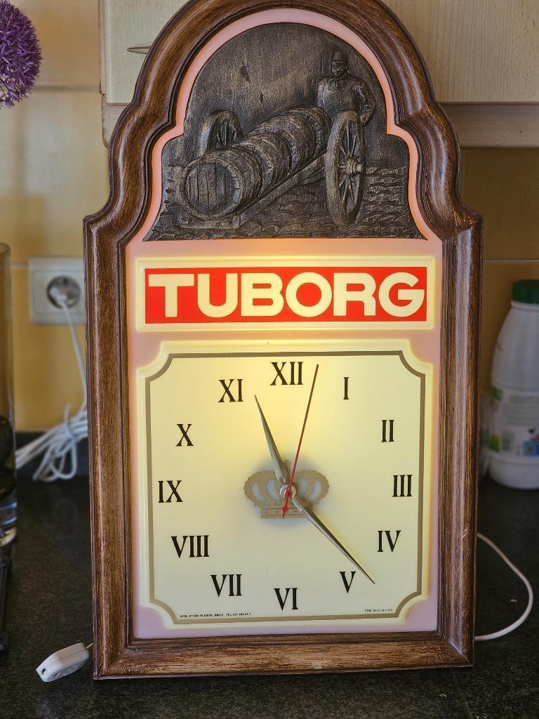 Oude originele reclame lichtbak Tuborg met werkende klok, Enlèvement
