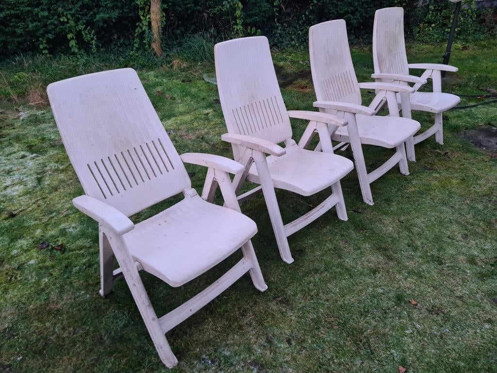 Verstelbare/inklapbare tuinstoelen (4 stuks) in kunststof., Ophalen, Kunststof, Verstelbaar