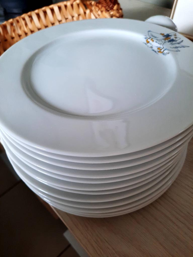 12 petites Assiettes, Ophalen, Zo goed als nieuw