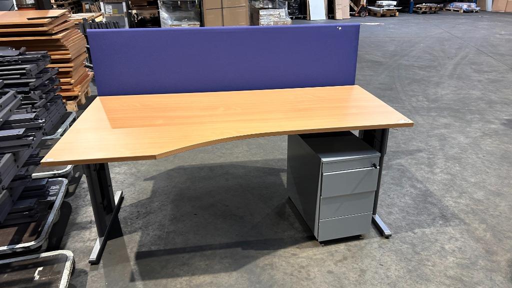 Desk / Bureau, Ophalen of Verzenden, In hoogte verstelbaar, Gebruikt