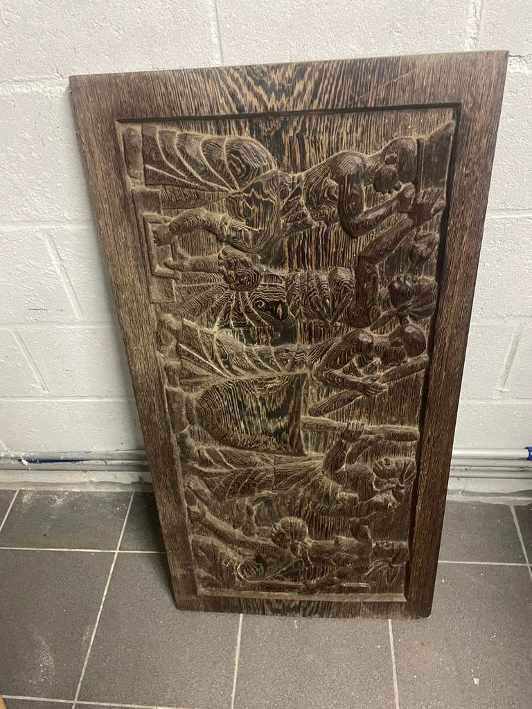 Gravure africaine sur bois wenge, Enlèvement, Comme neuf