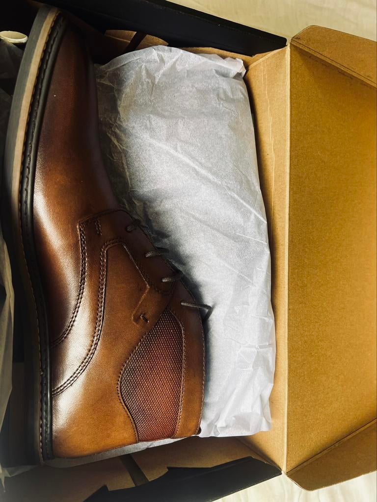 Chaussure en cuir taille 43 neuve, Neuf, Autres couleurs, Redskins