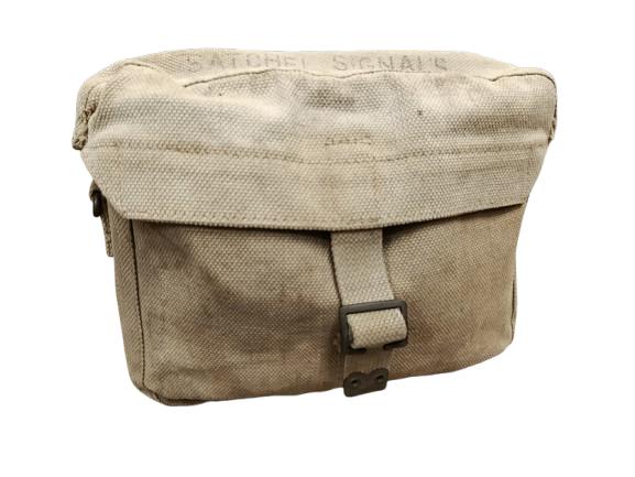 Satchel Signal English radiotas uit 1940, Verzamelen, Ophalen of Verzenden