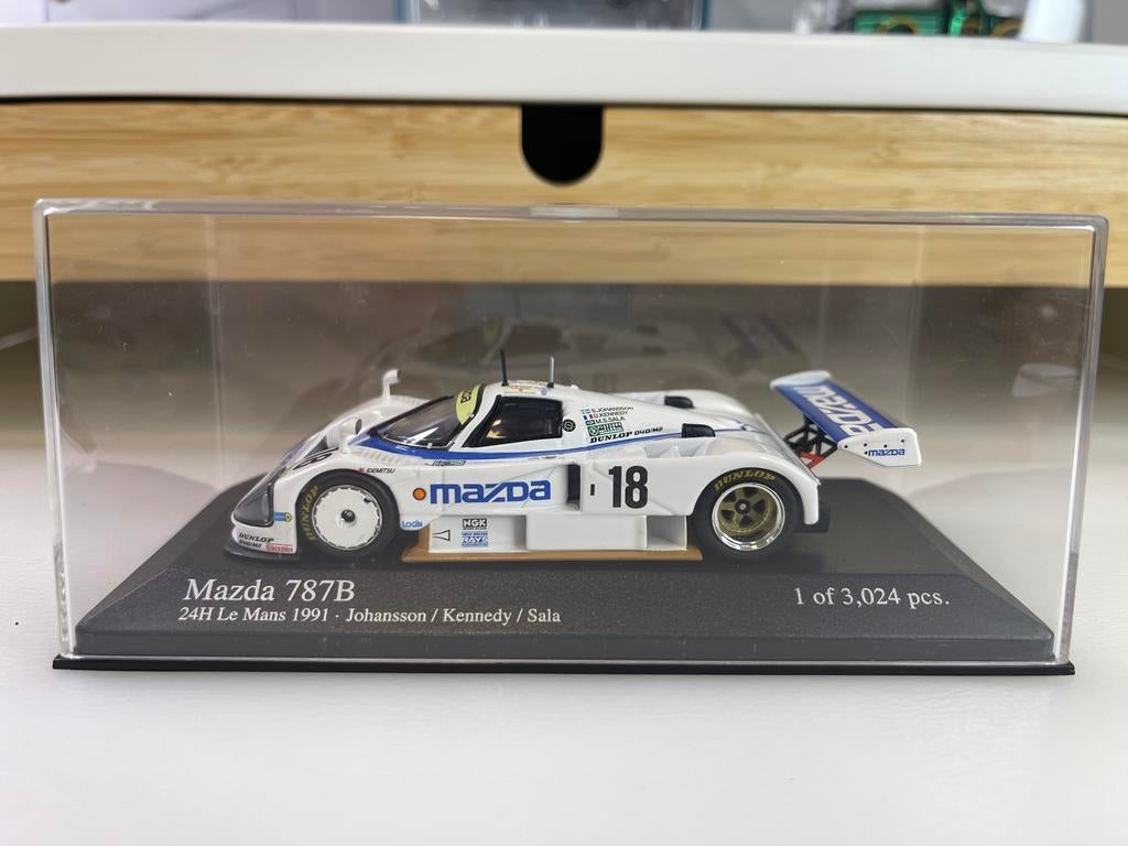 1:43 Minichamps - Mazda 787B, Envoi, Comme neuf, Voiture, MiniChamps