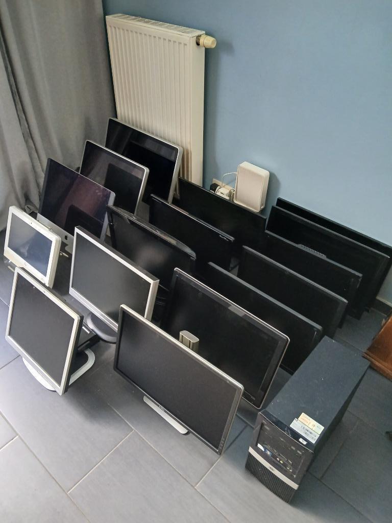 LOT ÉCRANS PC TOUT FONCTIONNE, Informatique & Logiciels, Enlèvement, Utilisé