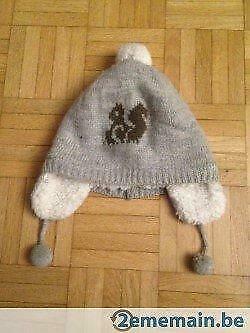 bonnet avec fausse fourrure et pompon TEX - 18-24 MOIS, Utilisé, Garçon