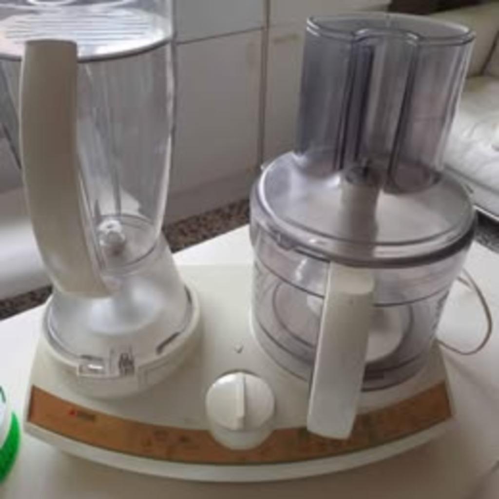 ROBOT MENAGER AVEC ACCESSOIRES, Electroménager, Enlèvement, Utilisé