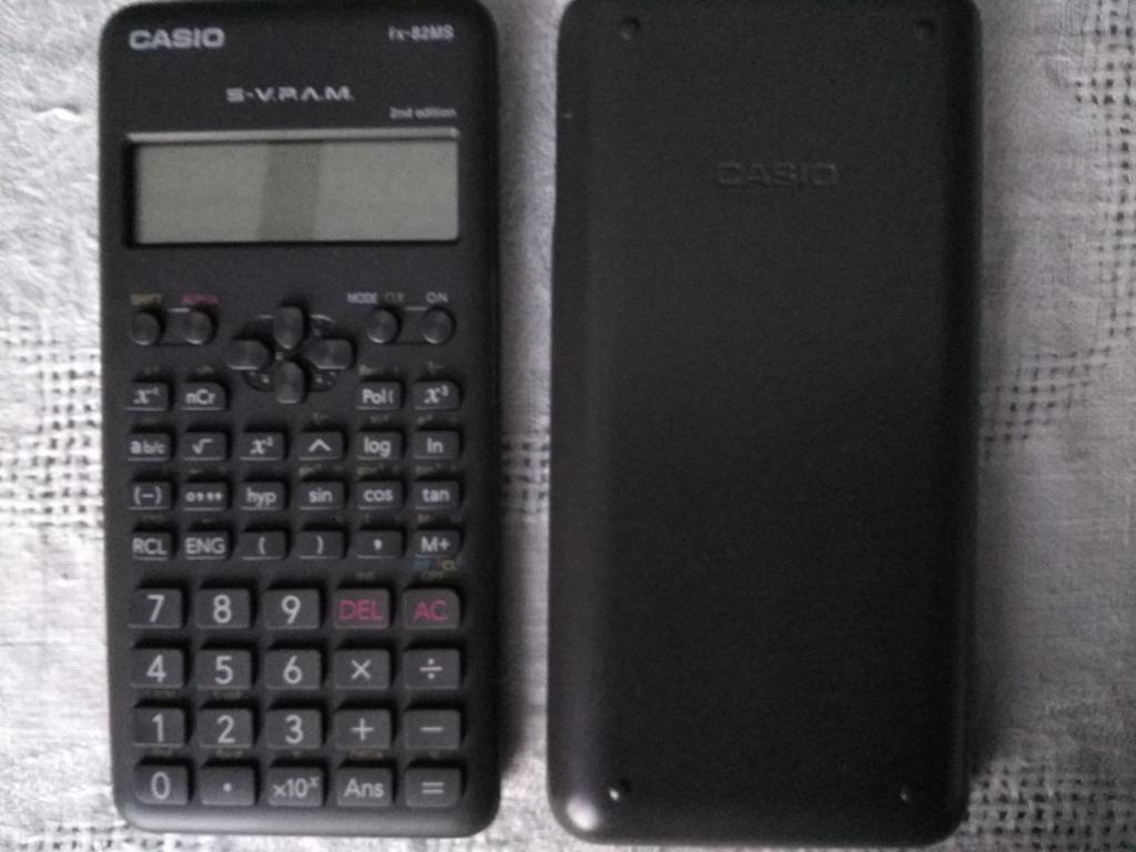 Rekenmachine casio fx-82MS, Ophalen of Verzenden, Gebruikt
