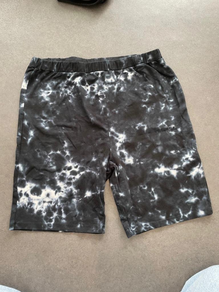 Blauwe batik short XXL/44, Taille 46/48 (XL) ou plus grande, Enlèvement ou Envoi, Comme neuf, Bleu