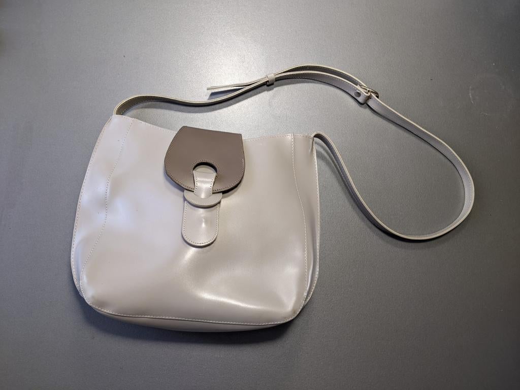 Grand sac en cuir beige 33/26cm, Enlèvement, Comme neuf, Beige, Sac à bandoulière