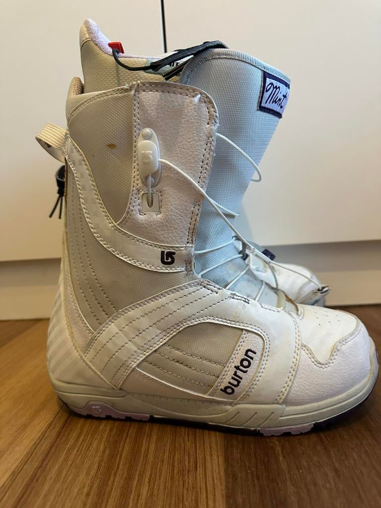 Dames/meisjes snowboardboots, Ophalen, Zo goed als nieuw