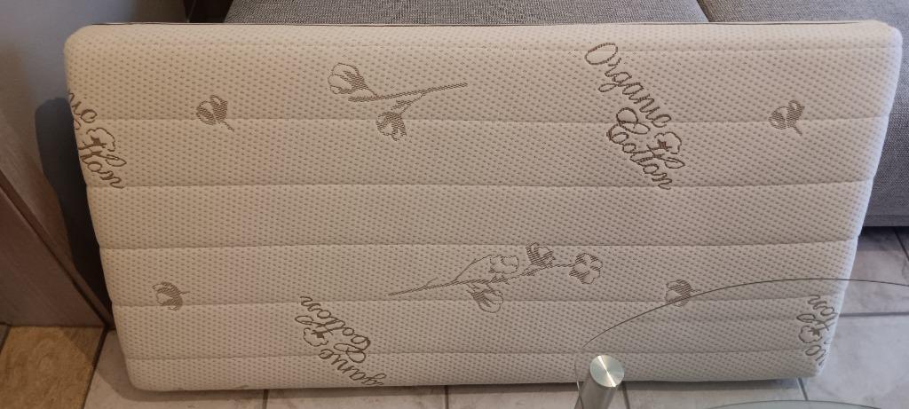 Opvouwbaar kinderbedje met matras., Kinderen en Baby's, Ophalen, 70 tot 85 cm, Zo goed als nieuw, Minder dan 140 cm
