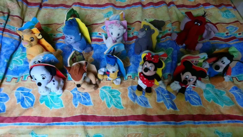 Lot de 11 Peluches livres Disney, Livres, Livres pour enfants | Jeunesse | Moins de 10 ans, Utilisé, Enlèvement ou Envoi