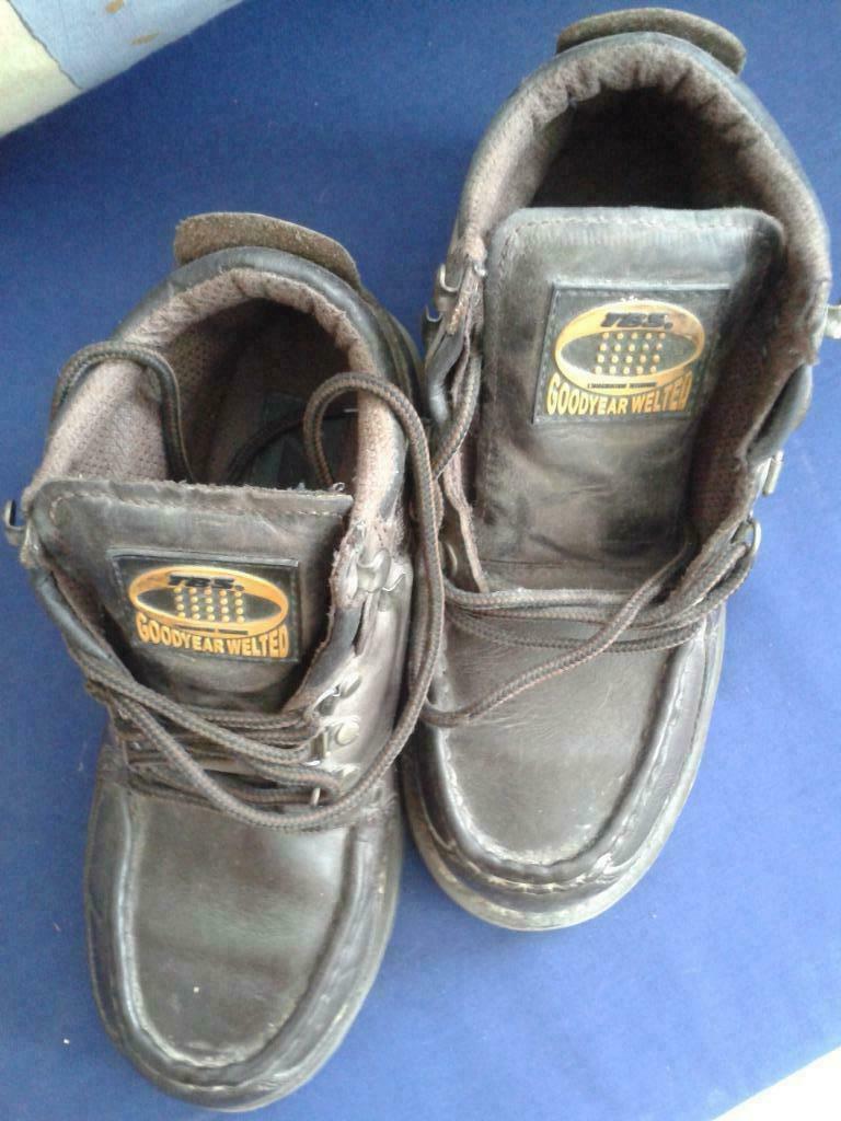 Stevige wandelschoenen, Chaussures de marche, Enlèvement ou Envoi, Brun, Porté