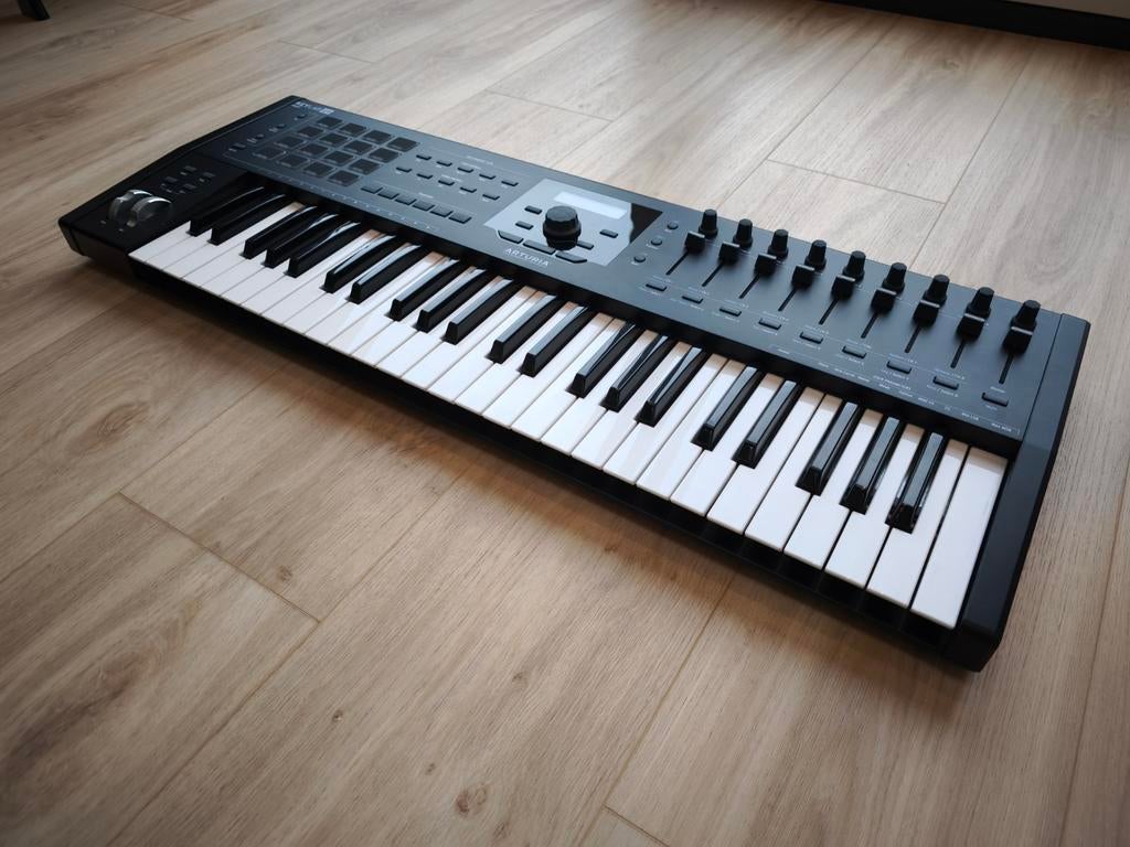 Arturia keylab 49 mkII black, Musique & Instruments, Équipement Midi, Enlèvement