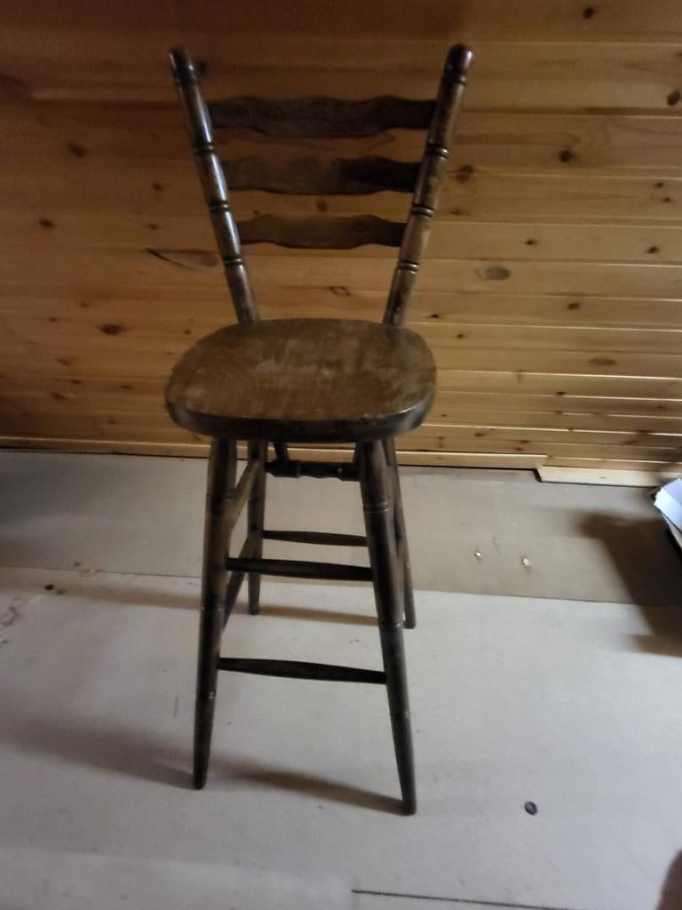 Tabouret en bois, Maison & Meubles, Tabourets de bar, Enlèvement, Comme neuf, Bois