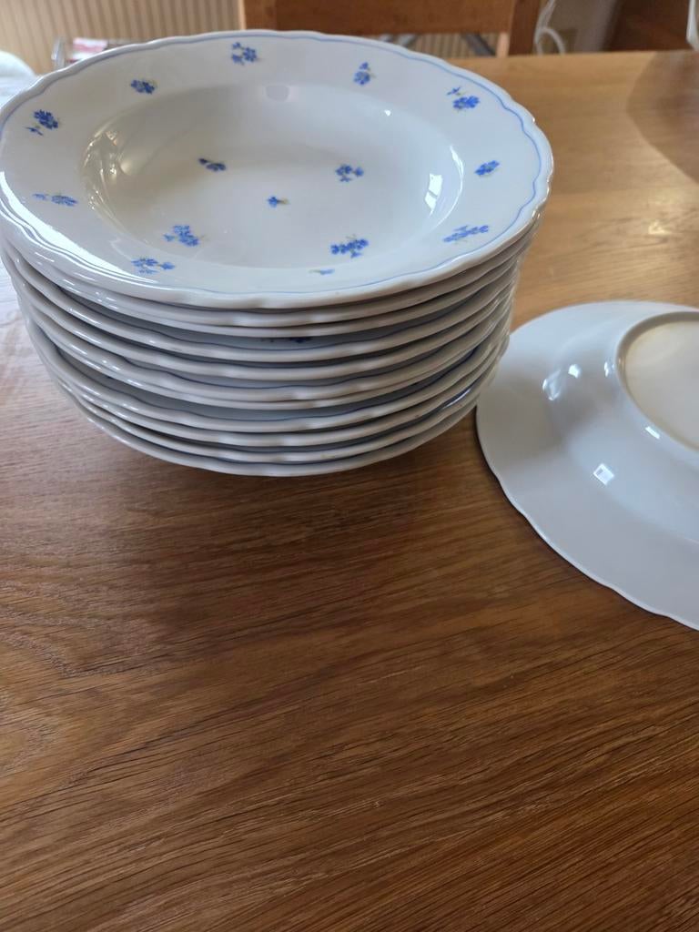 Vintage 12 assiettes à soupe decor Bluet porcelaine Bavière, Enlèvement