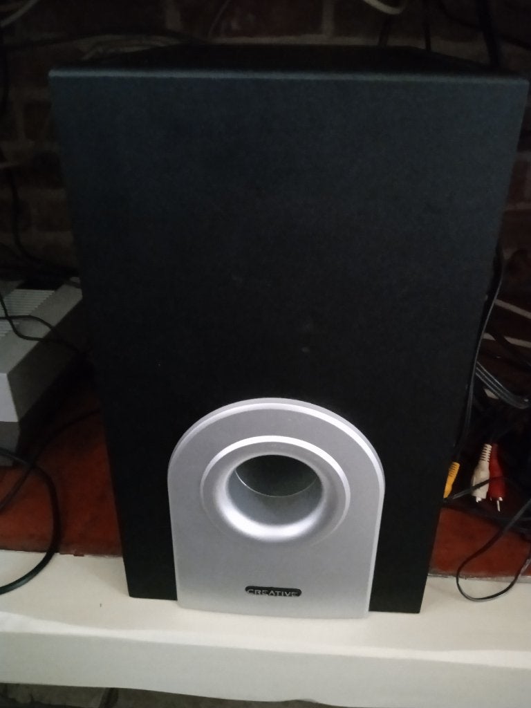 woofer box creative, Ophalen, Gebruikt