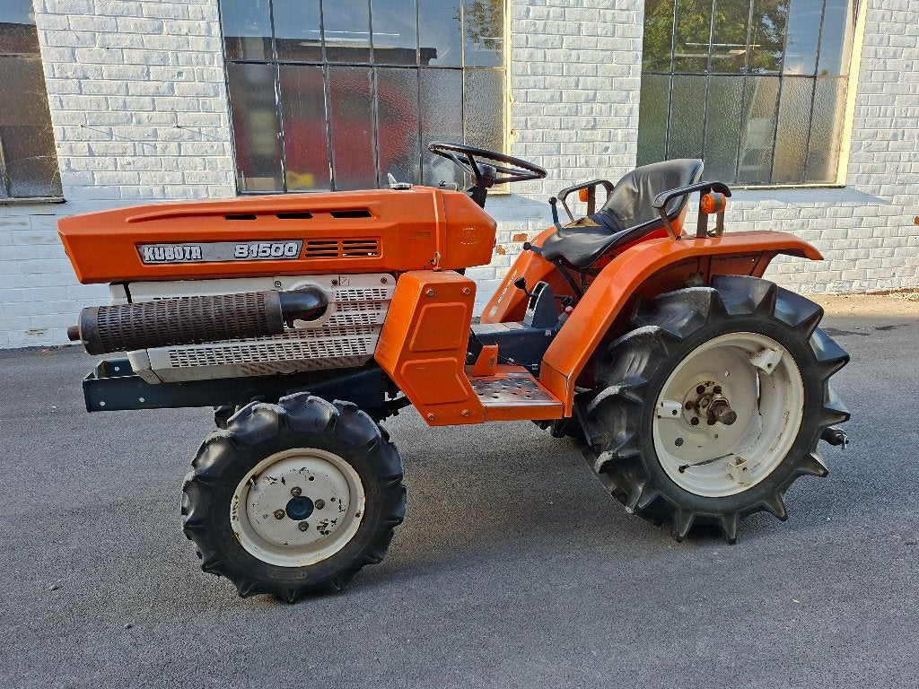 Mini-tracteur Kubota B1500 - 4x4 - 19CV - MICROTRACTORS.COM, Articles professionnels, Autres marques, Jusqu'à 2500, Jusqu'à 80 ch