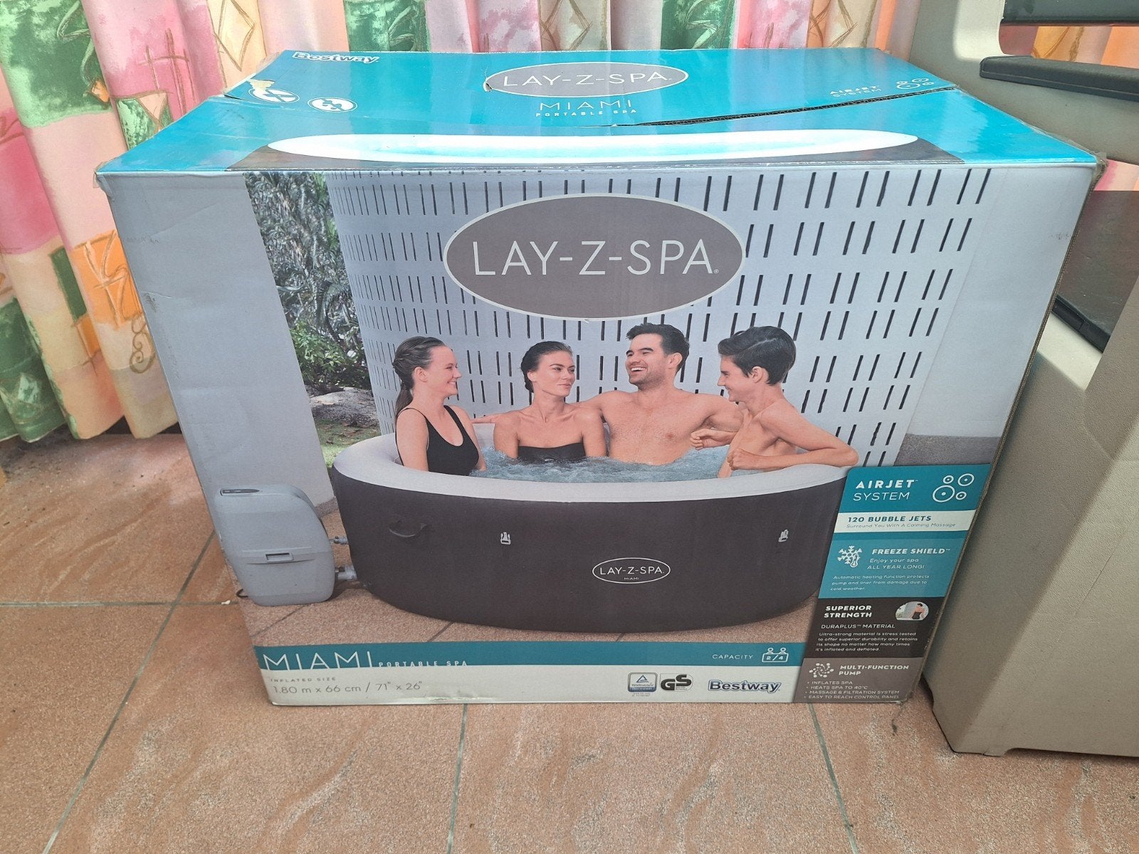 Lay z spa miami Nieuw met accesoires, Tuin en Terras, Ophalen, Zo goed als nieuw, Filter, Opblaasbaar