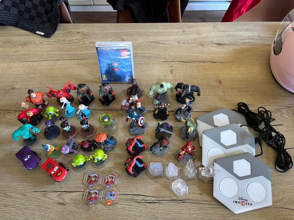 Disney Infinity 2.0 pour PlayStation 3, 2 joueurs, Aventure et Action, Enlèvement, Utilisé