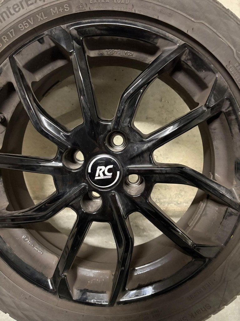 Uniroyal Winterbanden met  LM mooie velgen RC design ZGAN, Auto-onderdelen, Banden en Velgen, Ophalen, 215 mm, Banden en Velgen