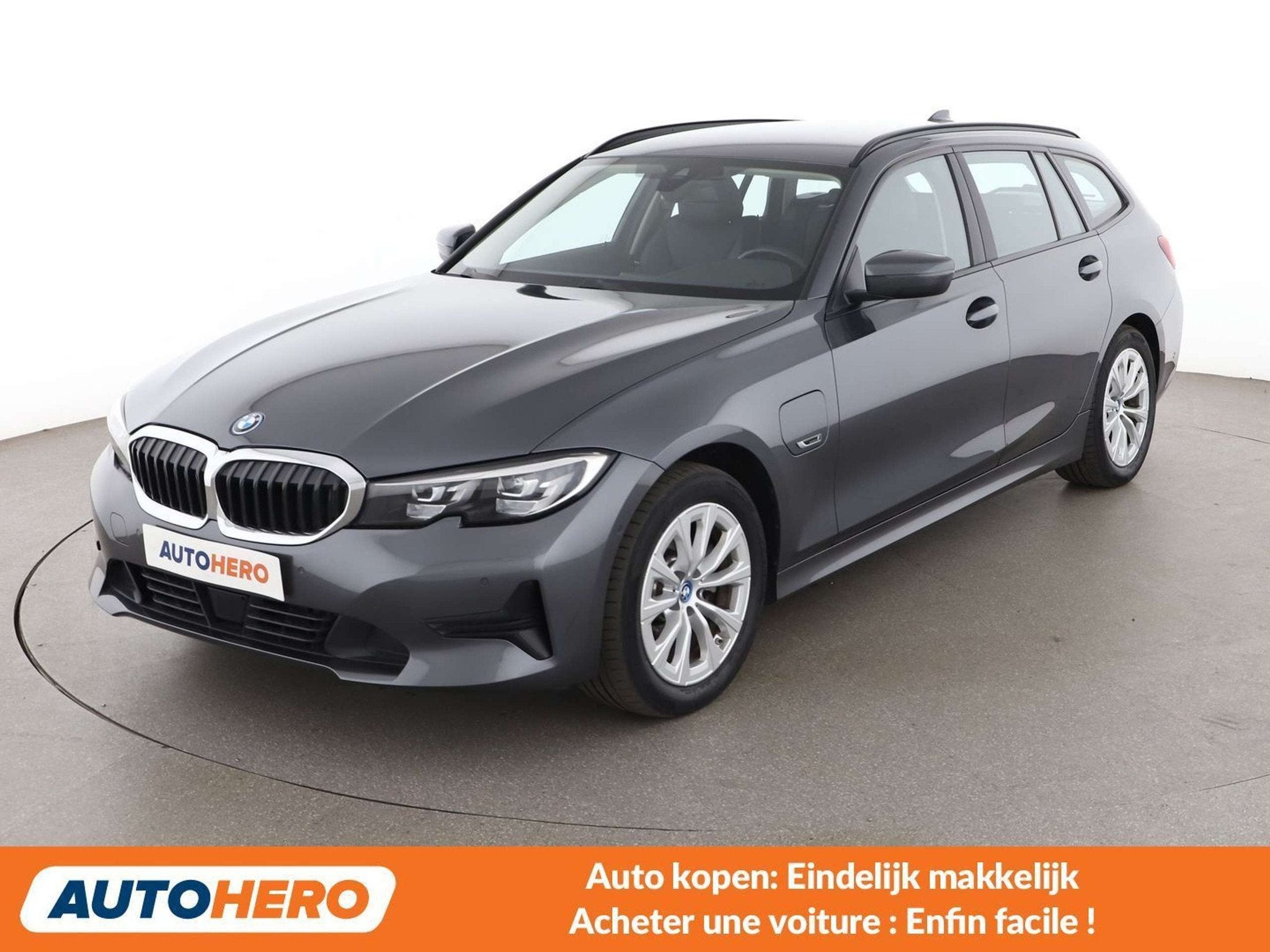 BMW 3 Serie 320 320e Advantage (bj 2022, automaat), Automaat, Achterwielaandrijving, Gebruikt, Euro 6