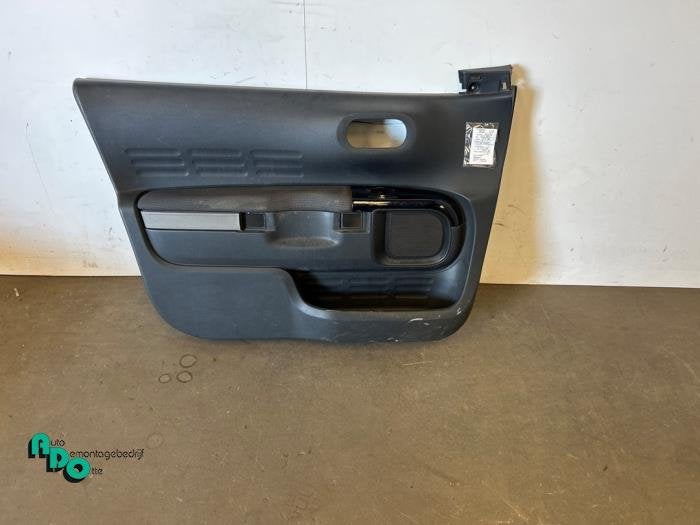 Revêtement portière 4portes avant gauche d'un Citroen C4 C, -, 3 mois de garantie, Utilisé, -